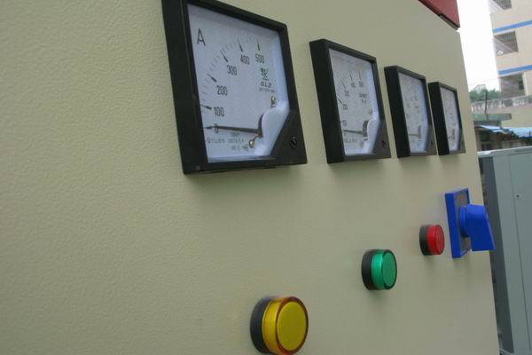 道县配电柜-3683讲讲配电柜注意事项